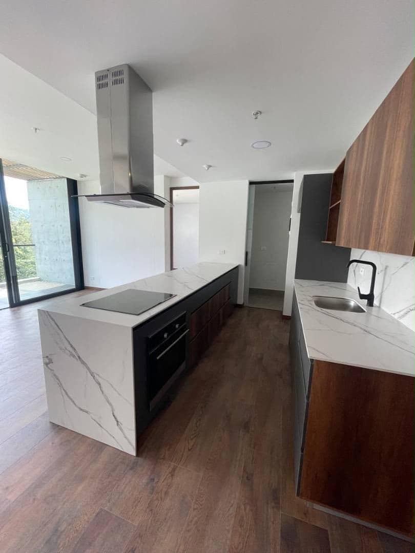 Apartamento en arriendo en él Retiro