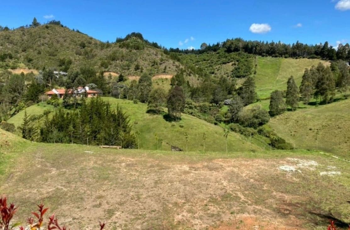 Lote en venta en el Retiro 