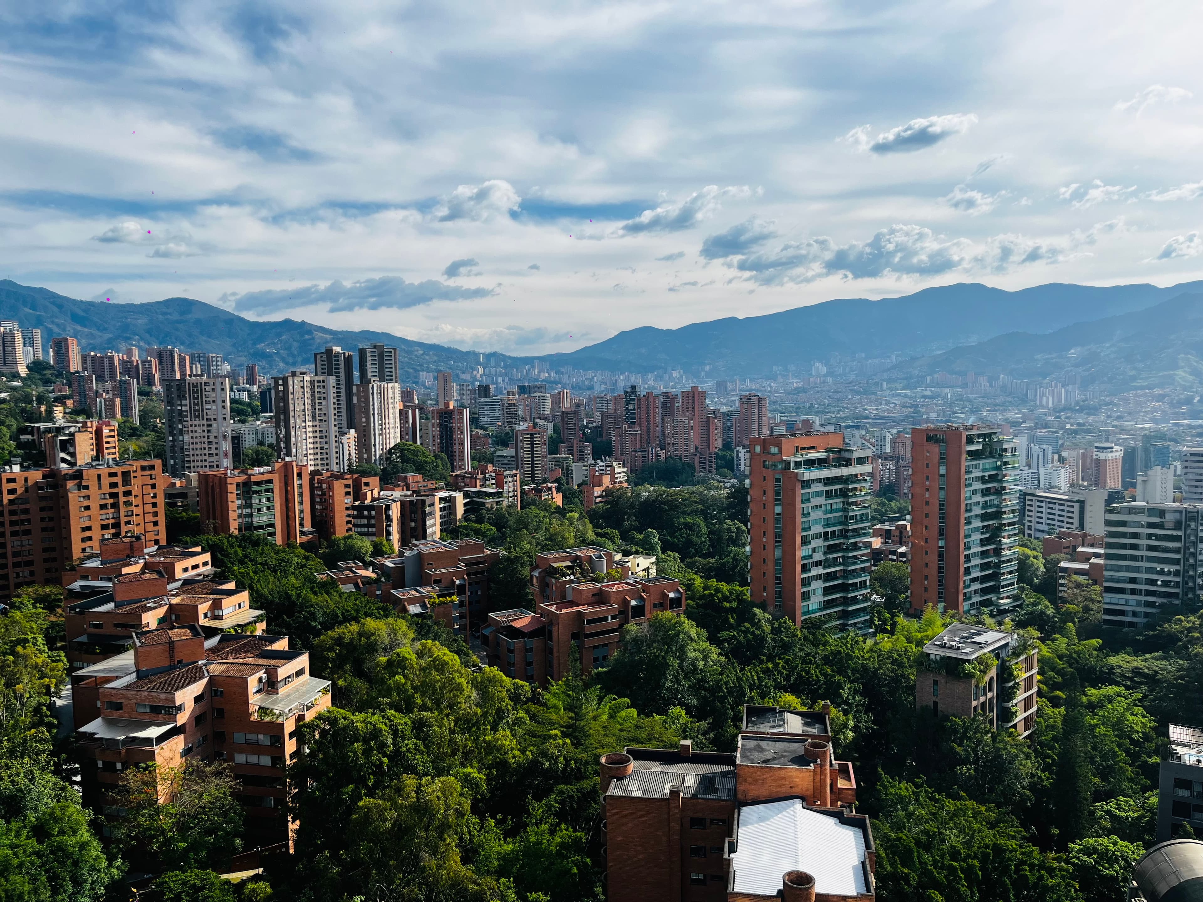 Apartamento venta o alquiler Poblado 