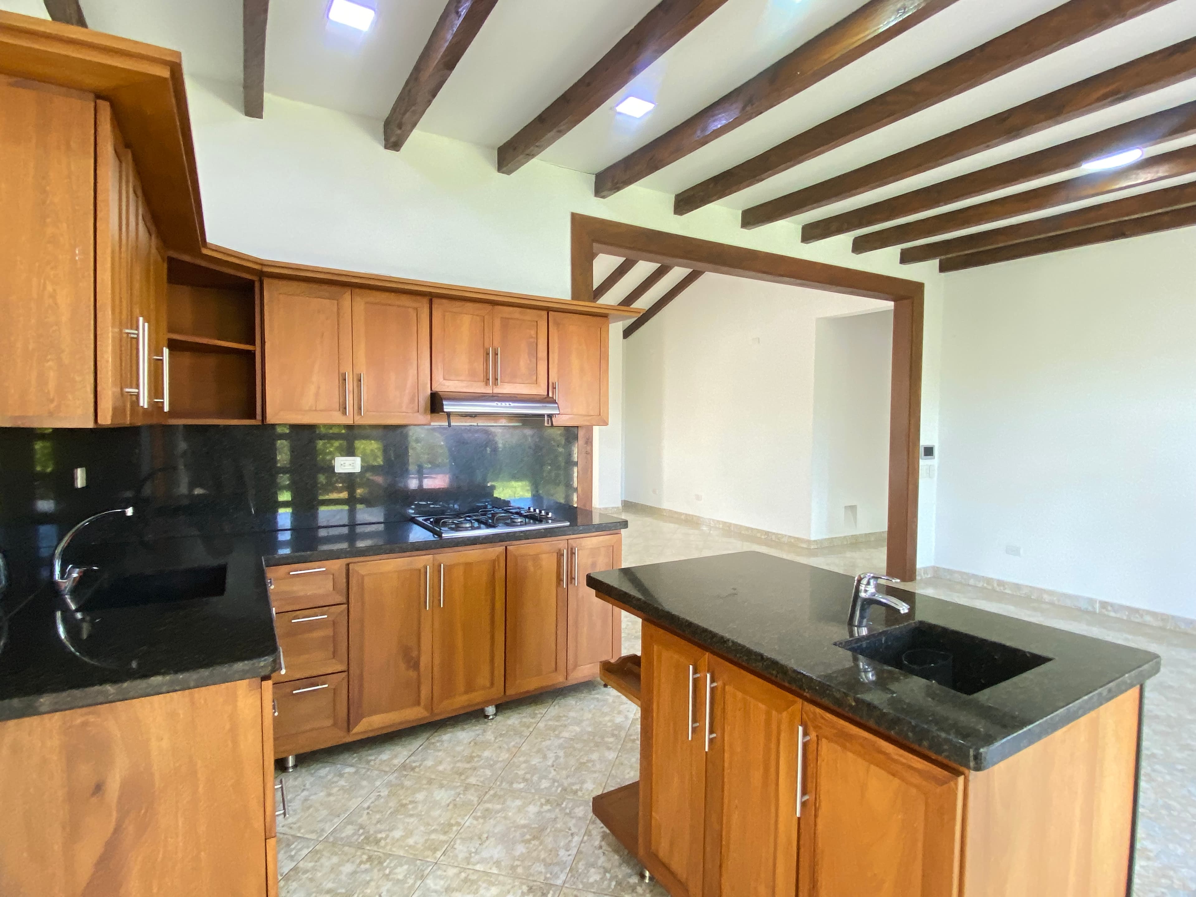 Casa en arriendo en Llanogrande 